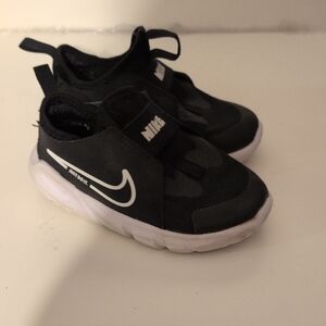 Nike Kids Black and White Sneakers